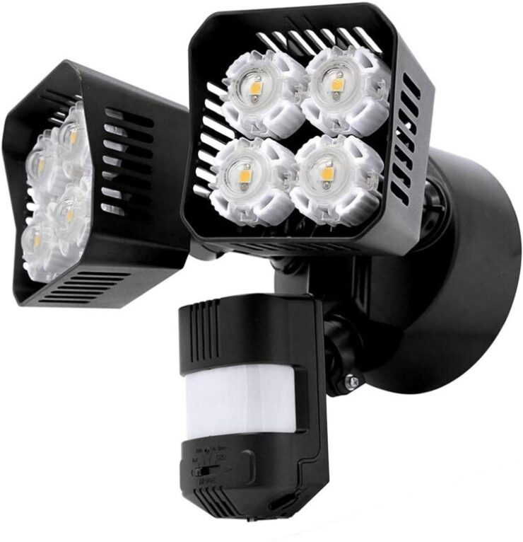 10 Best Security Light With Motion Sensor UK 2024 - Outdoor Illumination