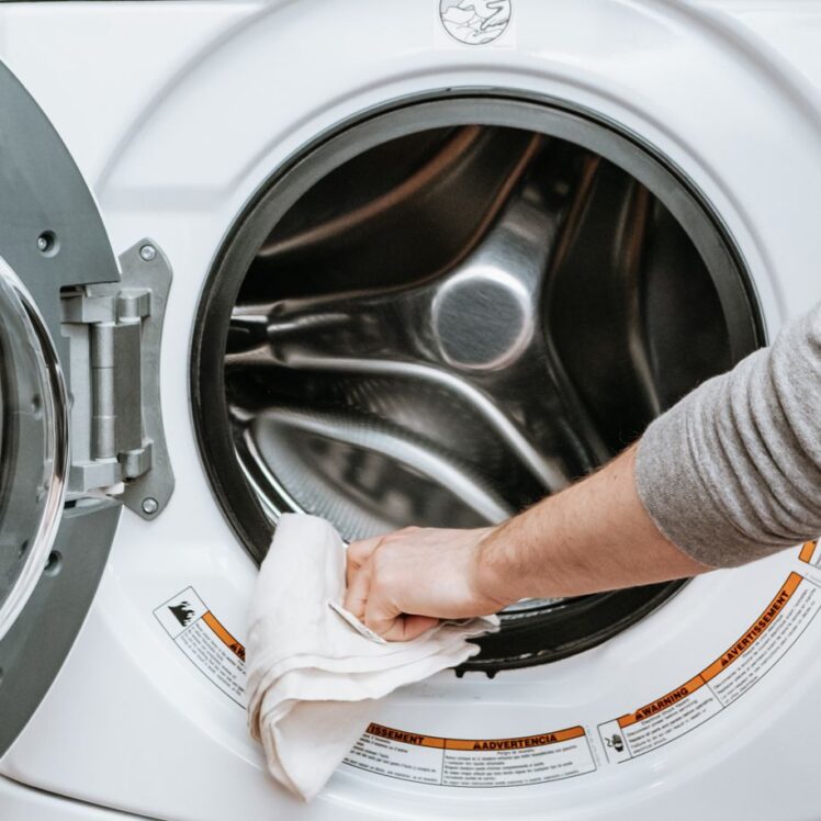 washing machine cleaning with cloth