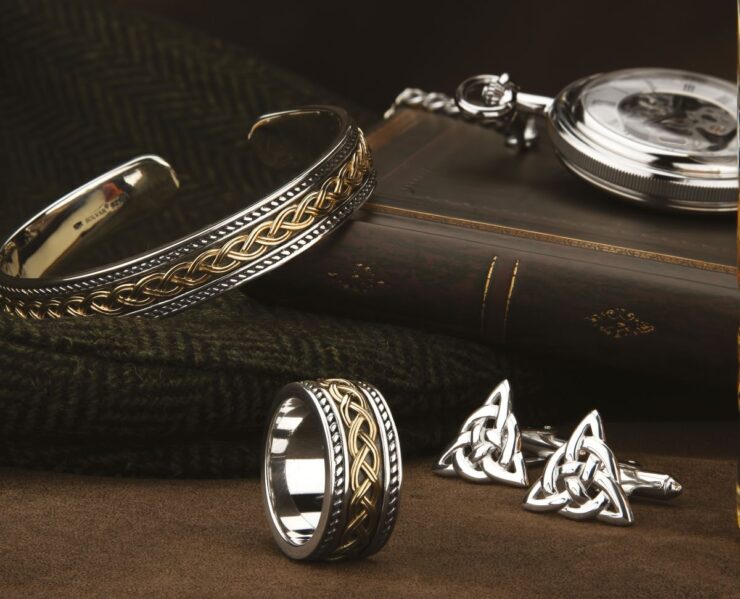 5 Tips for Understanding the History and Meaning of Celtic Jewelry ...